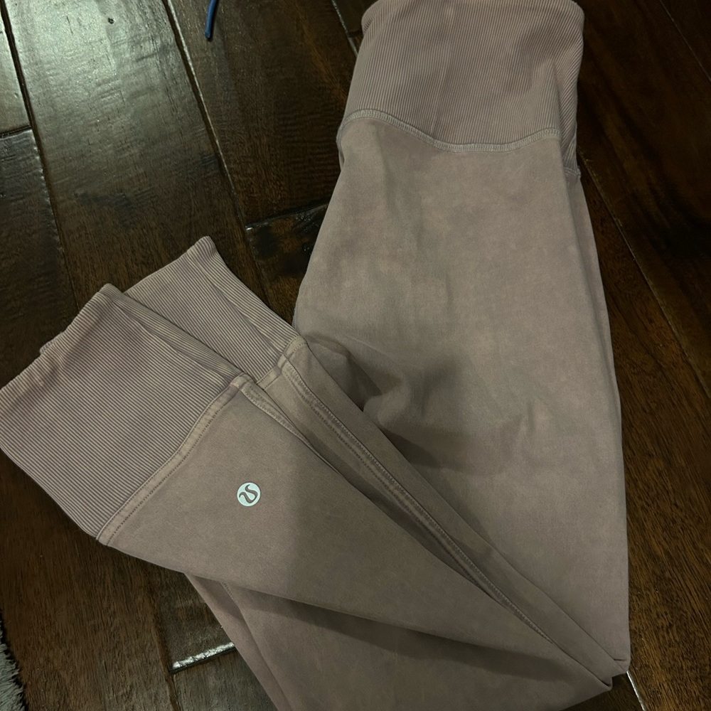Lulu lemon leggings